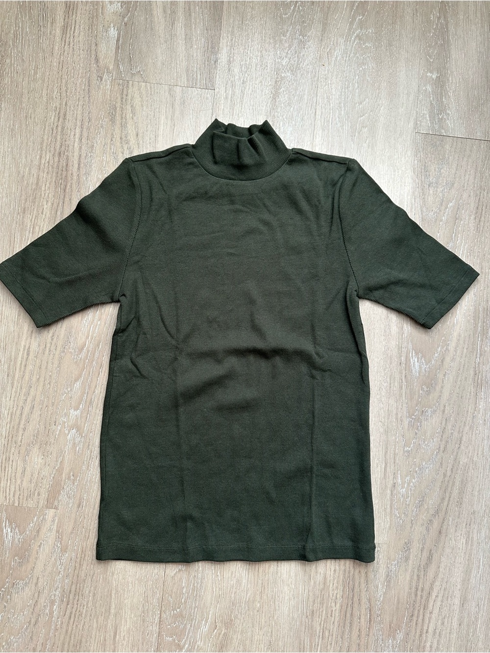 LOFT Olive Green Ribbed Mock Neck Elbow Sleeve Top Size S NWOT